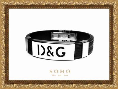 ������� ������� �� ����� � ������� "SOHO Personality"
